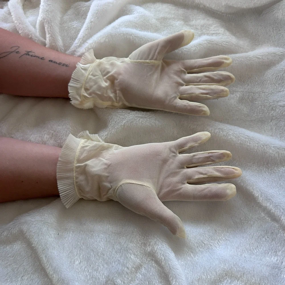 Ladies Vintage Gloves Lot Halloween Costume Theater Sheer Fancy Glam 18 Gloves
